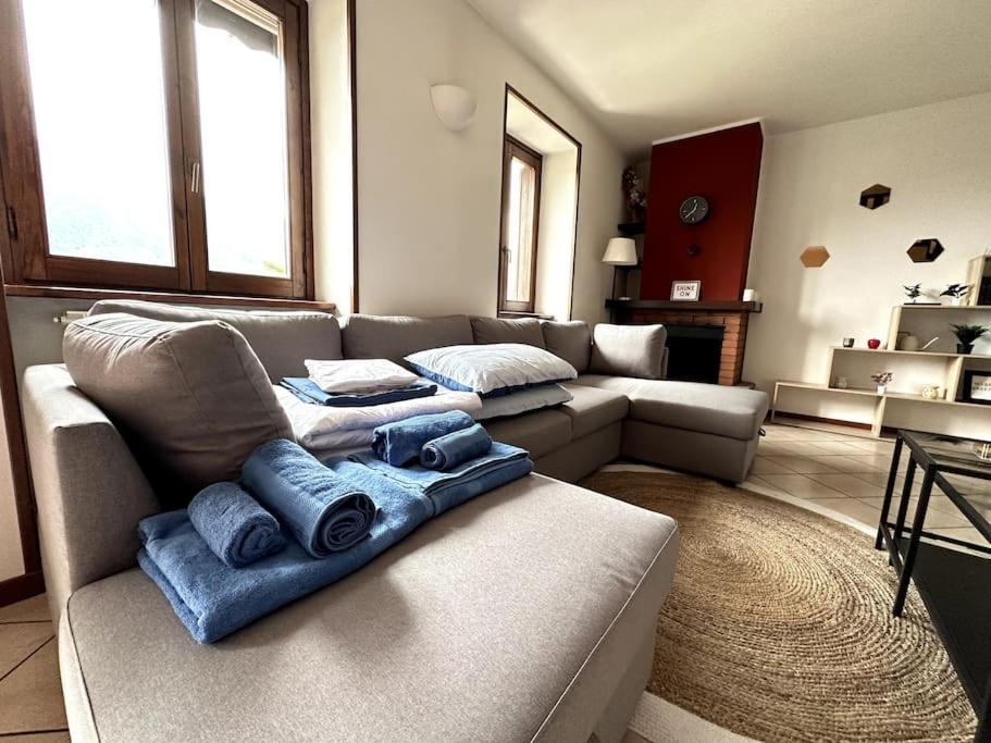 3Br Villetta Con Panoramica Sul Lago Несо Екстериор снимка