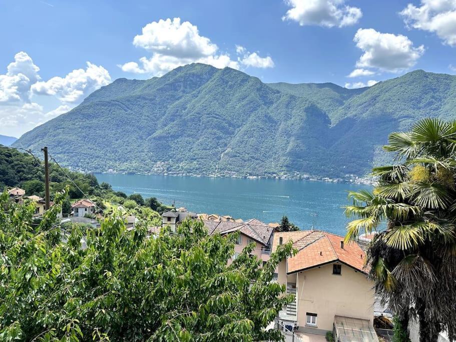 3Br Villetta Con Panoramica Sul Lago Несо Екстериор снимка