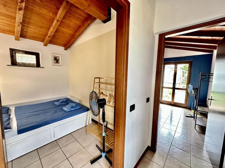 3Br Villetta Con Panoramica Sul Lago Несо Екстериор снимка